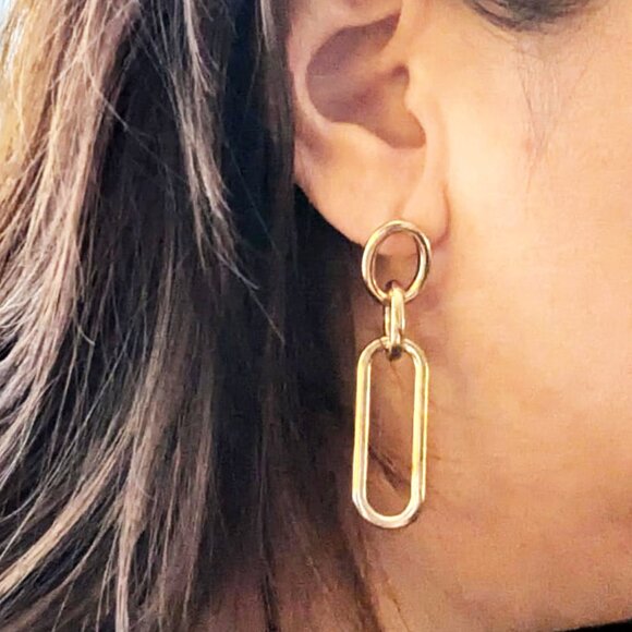 Nivelle Gold Plated Chain Dangle Earrings  Elegant Design - Picture 3 of 4